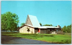 Postcard - St. Andrew's Church - New London, New Hampshire