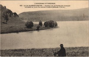 CPA Le Lac de Montcineyre-Curieux Lac en forme de croissant-L'Auvergne (46603)