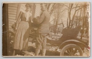 RPPC Soldier And His Girl At Car Real Photo c1915 Postcard P27