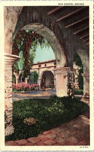 1930s MISSION SAN JUAN CAPISTRANO CALIFORNIA OLD ARCHES POSTCARD 42-310