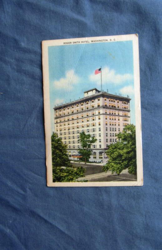 Roger Smith Hotel, Washington, DC Vintage Postcard, Historic Building