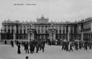 B93512 madrid palacio real spain