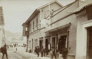 bolivia, LA PAZ (?), La Tienda Editor El Globo, Publisher (1899) RPPC Postcard