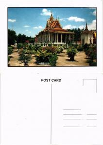 CPM  Indonesie - Beautiful Garden and Building Scene  (694555)
