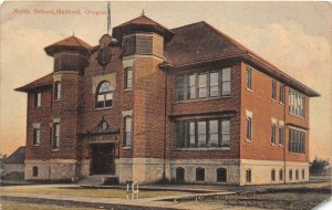 H82/ Medford Oregon Postcard c1910 North School Building  49
