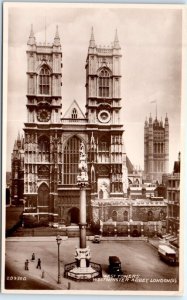 Postcard - West Towers, Westminster Abbey - London, England