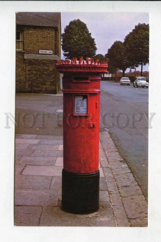 429123 UK CAMBRIDGE Newmarket road Spiked Pillar Box CARS Old postcard