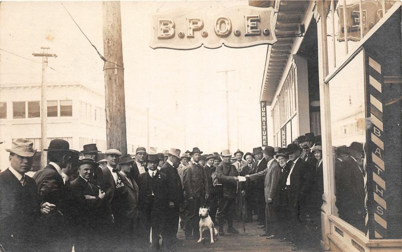 F25/ Wolf Creek Oregon RPPC Postcard 1915 B.P.O.E. Elks Members Dog