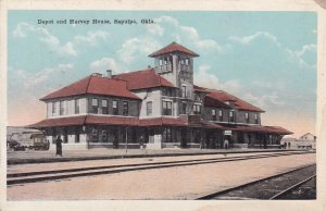 SCAPULPA , Oklahoma , 1910s ; Railroad Train Depot & Harvey House