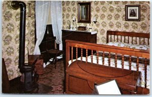 Postcard - Mary Lincoln's Bedroom, Abraham Lincoln's Home, Springfield, Illinois