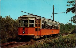 VINTAGE POSTCARD SEASHORE TROLLEY MUSEUM KENNEBUNKPORT MAINE #5734 BOSTON STREET