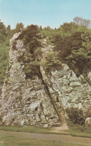 BURRINGTON COMBE, ROCK OF AGES, Somerset - Vintage POSTCARD