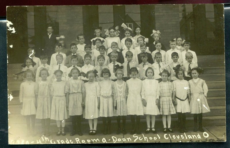 Cleveland Ohio oh Doan School 4th grade group real photo postcard RPPC