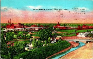 Grand Avenue Viaduct Sioux City Iowa IA Linen Postcard