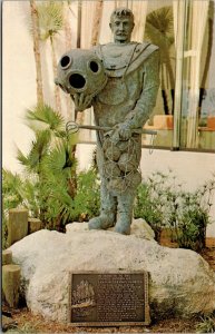 Vtg Greek Sponge Diver Louis Pappa's Restaurant Tarpon Springs Florida Postcard