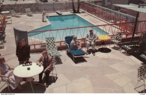 PHOENIX , Arizona , 1957 ; San Carlos Hotel , Swimming Pool