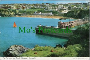 Cornwall Postcard -Newquay Harbour and Beach. Posted 1967 - RS35969