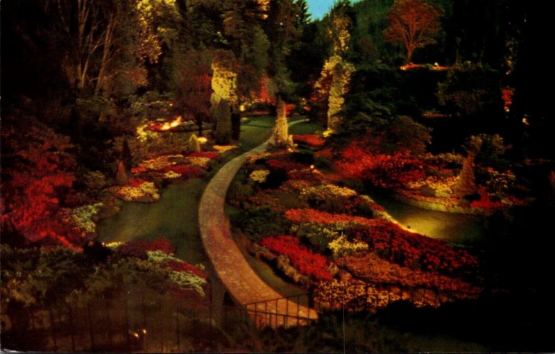 Canada Vancouver The Butchart Gardens The Sunken Garden At Night