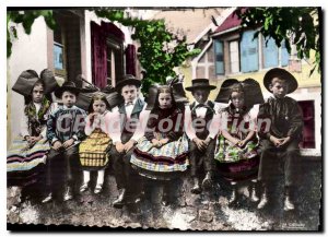 Modern Postcard Alsace Picturesque Small farmers on a wall