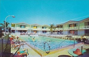 Florida Orlando Colonial Plaza Motor Inn With Pool 1967