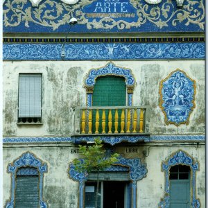 1997 Valencia, Spain El Arte Building Ceramic Factory Ornate Blue Chrome PC M28