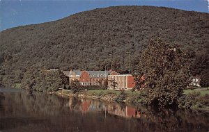 Kent School For Boys Founded In 1906 Kent CT 