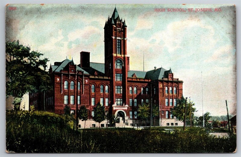 High School In St Joseph MO C1910's Postcard S21