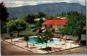 View of Heated Swimming Pool at Red Top Motel Kelowna BC Vintage Postcard D13