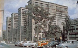 General Motors Building Largest Office Building In World - Detroit, Michigan MI