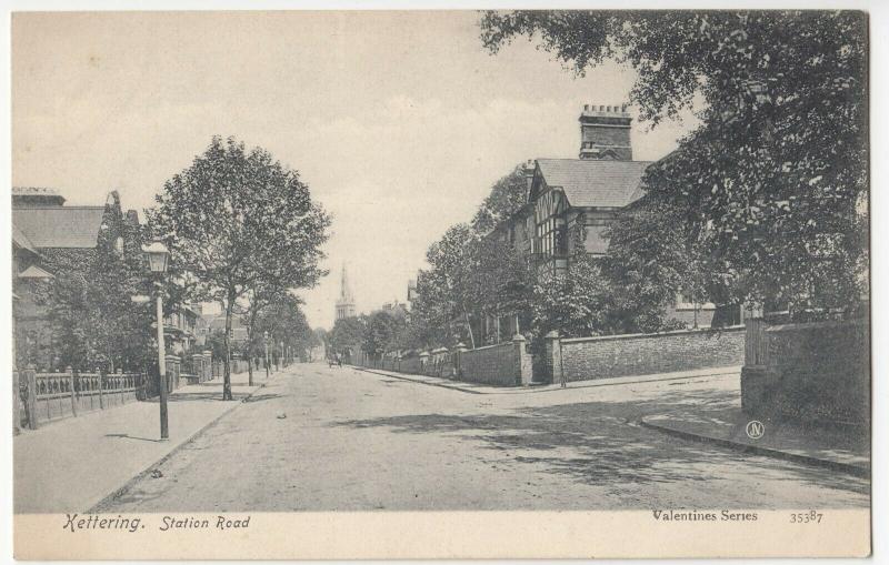 Northamptonshire; Kettering, Station Rd PPC By Valentines, Unposted, c 1910's