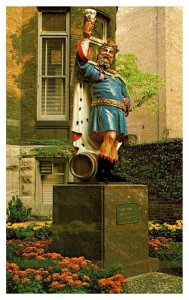 Postcard MONUMENT SCENE Milwaukee Wisconsin WI AR0199