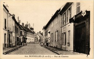 CPA BONNELLES - Rue de Chartres (246941)