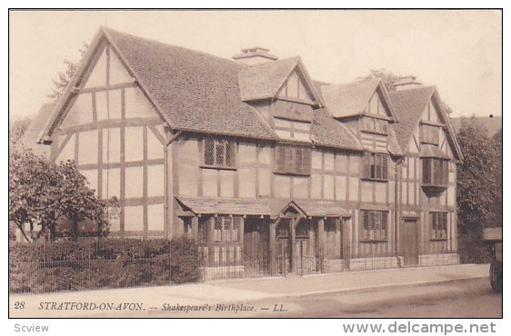 STRATFORD UPON AVON, Warwickshire, England, 1900-1910's; Shakespeare's Birthp...