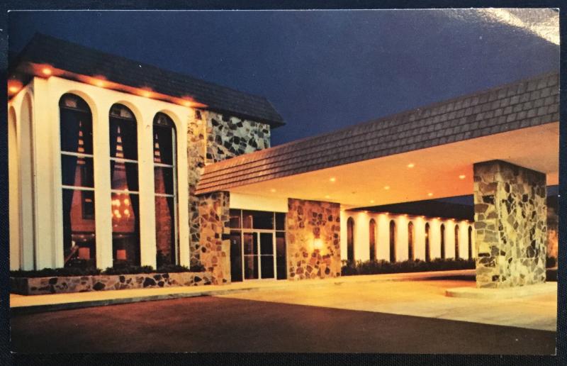 Postcard Unused Hilton Inn West Airport Hotel Oklahoma City OK LB