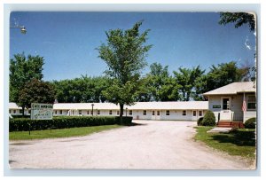 Vintage West Bend Motel West Bend Iowa Postcard P99E