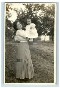 Vintage RPPC of Beautiful Woman and Infant Stunning Image F94