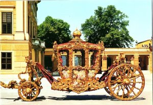 Imperial Coach Vienna Austria's Schönbrunn Palace Continental 1960s Postcard