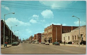 Looking West On Chicago Street Sturgis Michigan Broadway & Buildings Postcard