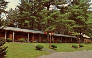 NY - Chestertown. Fairways Motel & Cottages