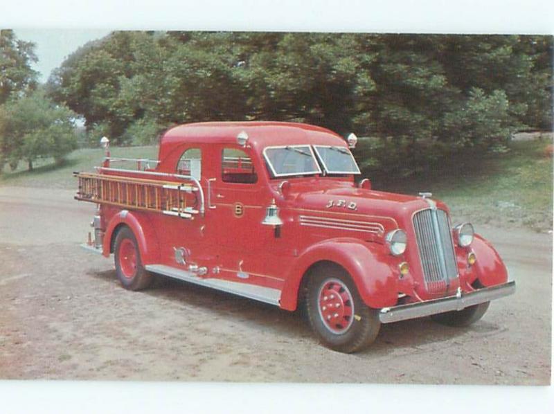 1977 Postcard THE 1939 SEAGRAVE ANTIQUE FIRE ENGINE AC6151