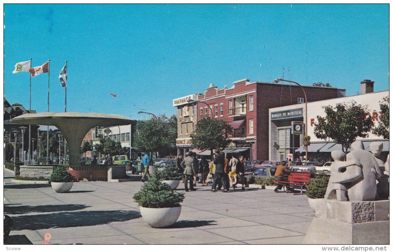 JOLIETTE , Quebec , Canada , PU-1985 ; L'esplanade au centre de la ville