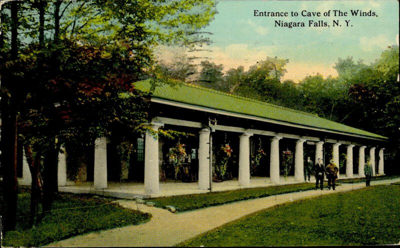 CE3950 entrance to cave of the winds niagara falls  new york  usa