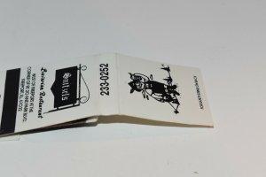 Snitzel's Bavarian Restaurant Freeport Illinois 20 Strike White Matchbook