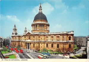 BR92376 st paul s cathedral london double decker bus   uk