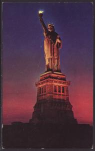 Statue of Liberty,New York,NY Postcard BIN