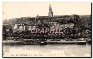 Bayonne - Place d & # 39Armes and the Cathedral - Old Postcard