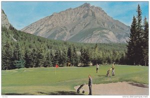 Golf Course , BANFF , Alberta , Canada , 50-60s