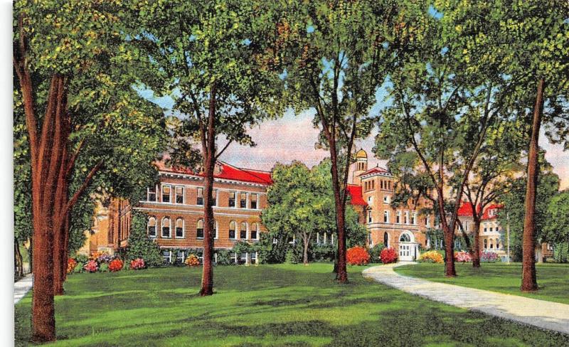STEVENS POINT, WI Wisconsin   CENTRAL STATE TEACHER'S COLLEGE   c1940's Postcard