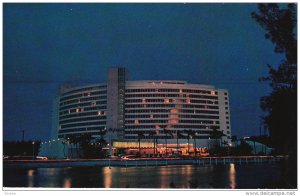 Night View, Luxury Fontainebleau, MIAMI BEACH, Florida, 40-60´