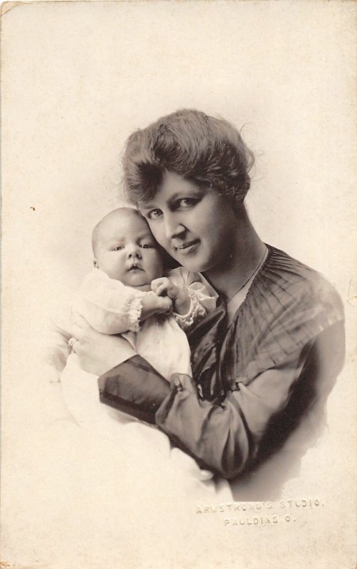 G45/ Paulding Ohio RPPC Postcard c1910 Mother Baby Armstrong Studio